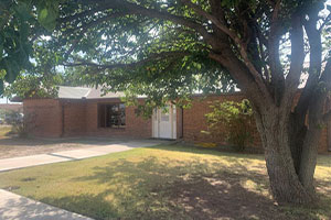Cogdell Clinic in Briscoe County
